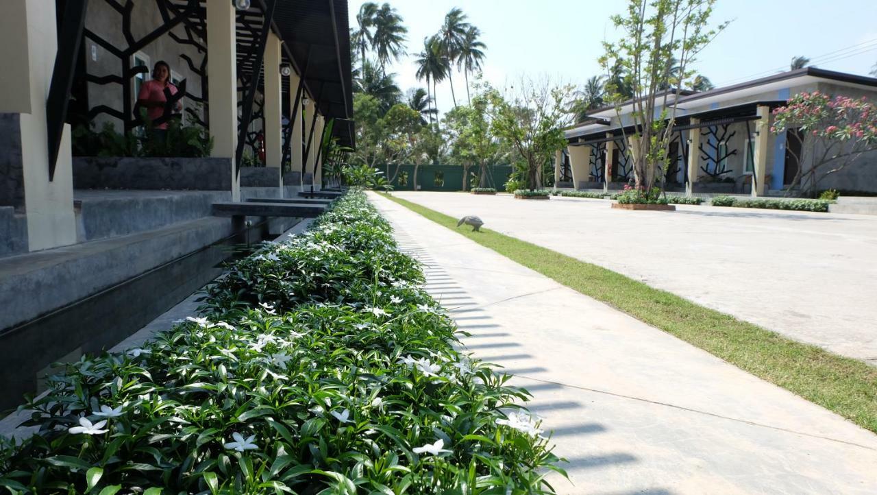 Lullaby Boutique Resort Thap Sakae Exterior photo